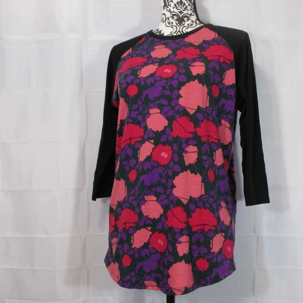 LULAROE Randy Tee. Size Medium - Picture 7 of 7